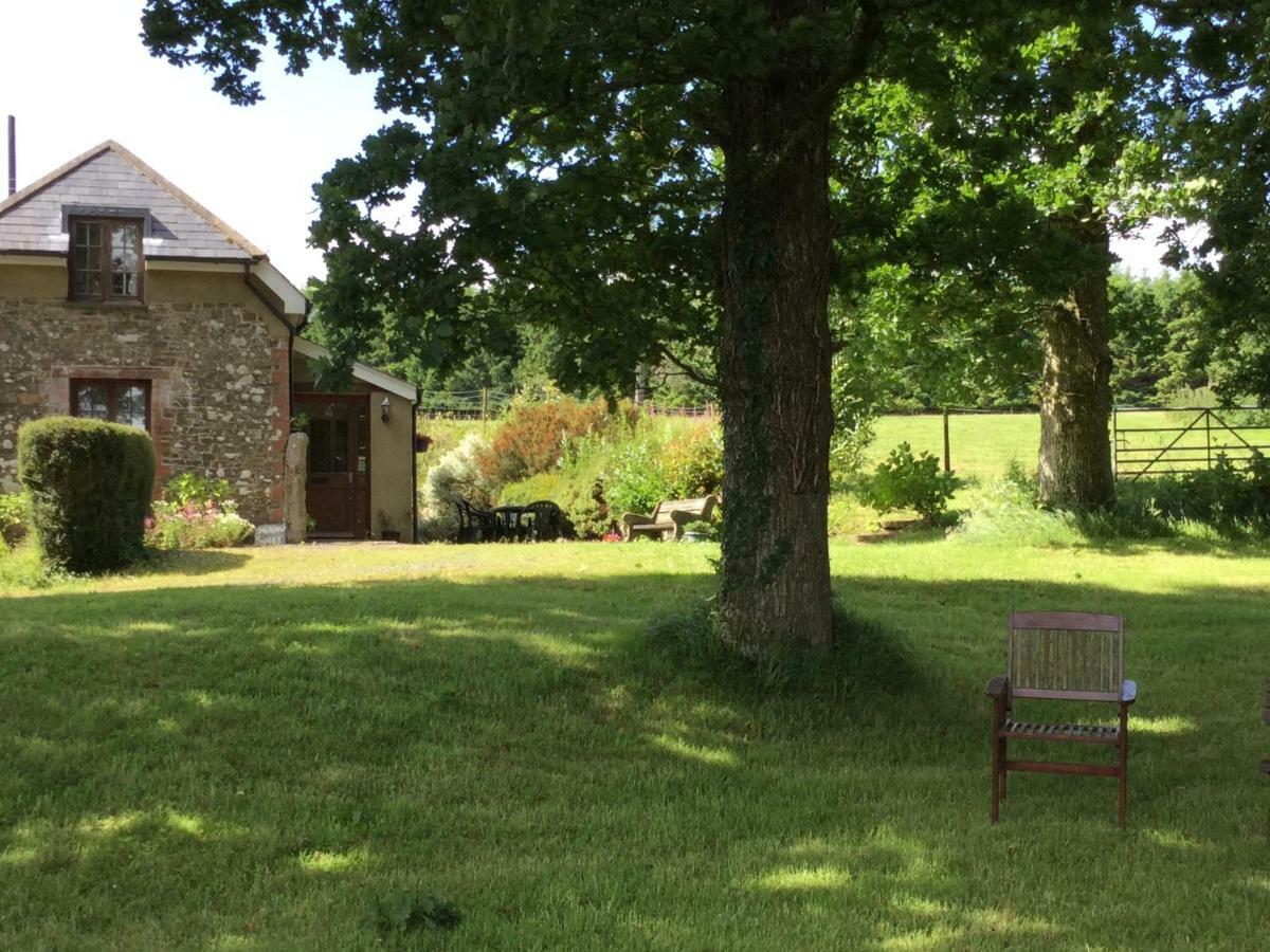 Meadow Sweet Cottage Okehampton Exterior photo